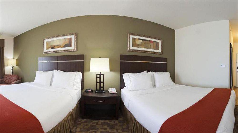 Holiday Inn Express & Suites North Τοπέκα Εξωτερικό φωτογραφία
