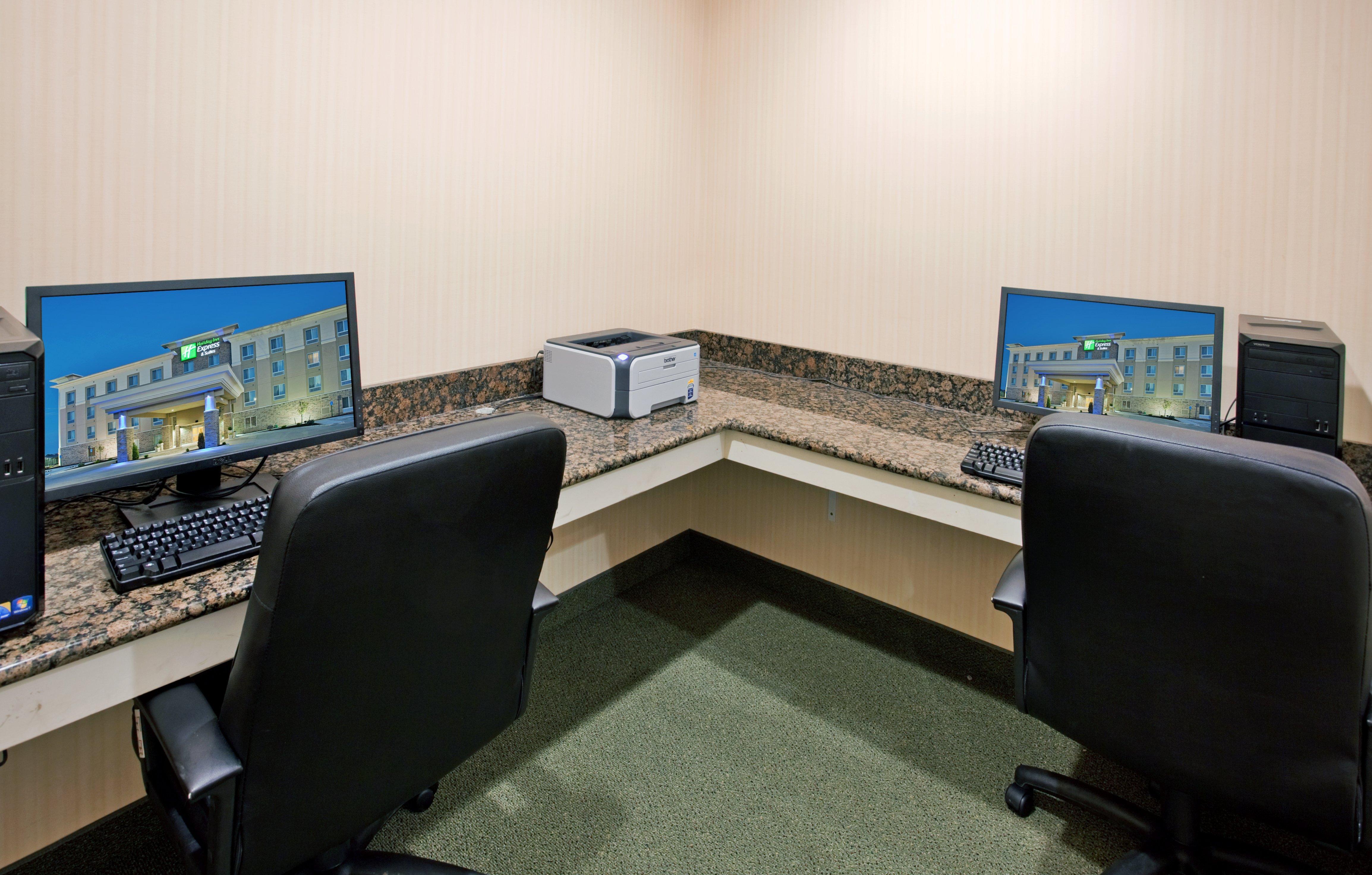 Holiday Inn Express & Suites North Τοπέκα Ανέσεις φωτογραφία