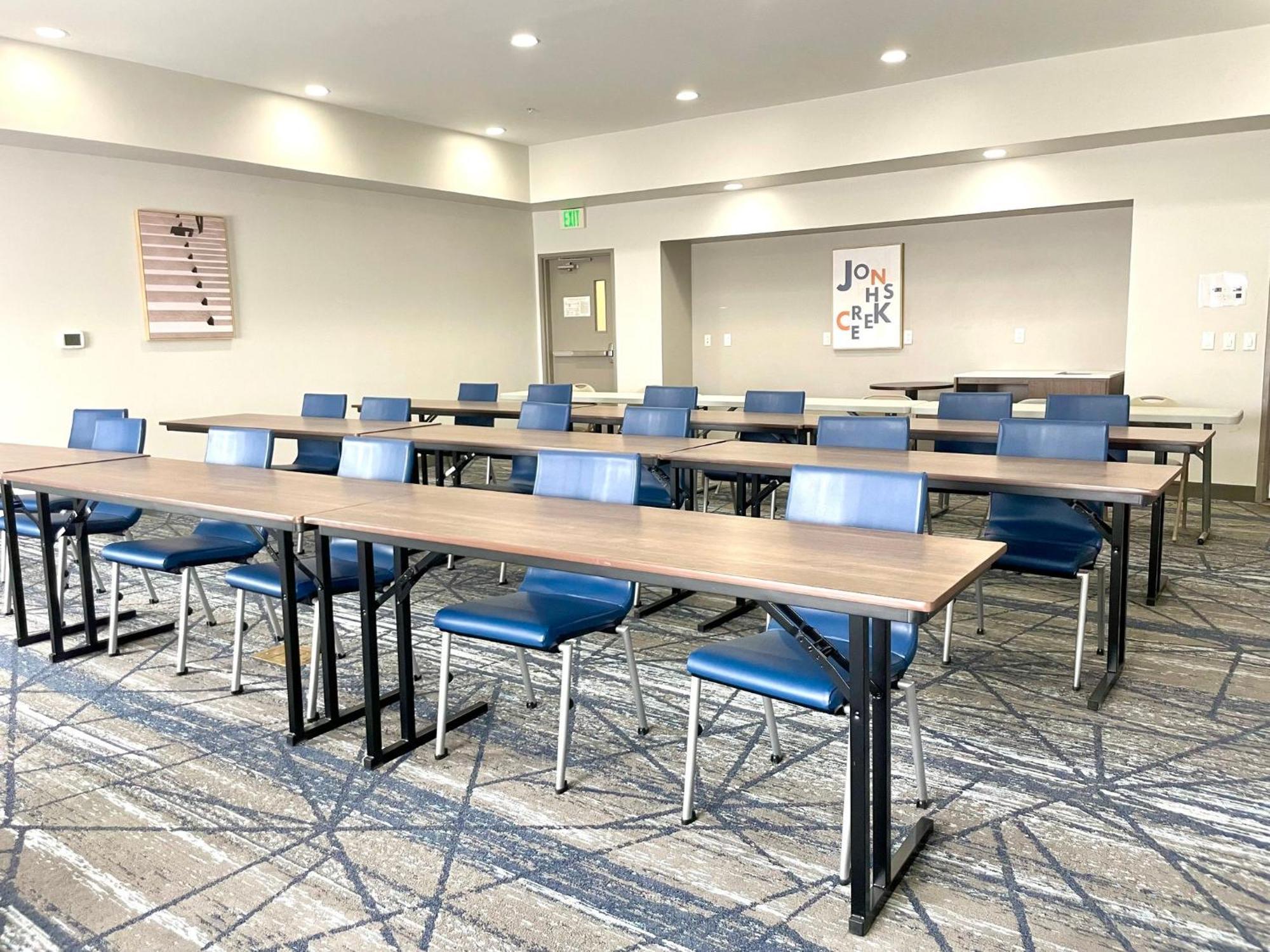 Holiday Inn Express & Suites North Τοπέκα Εξωτερικό φωτογραφία